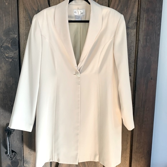 G M I LONG JACKET W/SKIRT - Picture 2 of 4